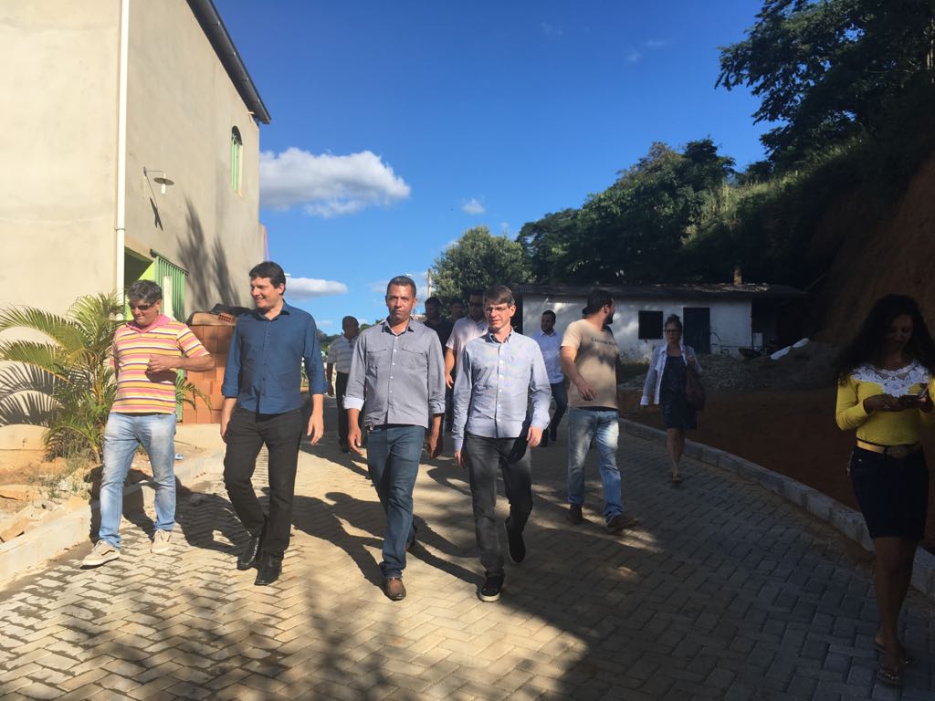 13a74206-c5e5-470a-9da5-5a367d3a7845