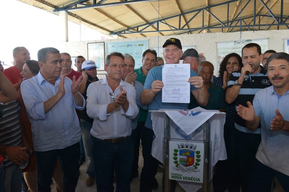 1600C6B0-3A03-40A1-B0B6-84993D60A987