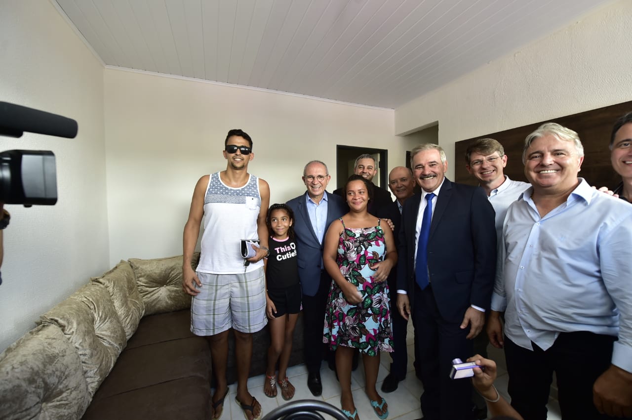 Entrega de Casas Programa Minha Casa Minha Vida 2112 30-1