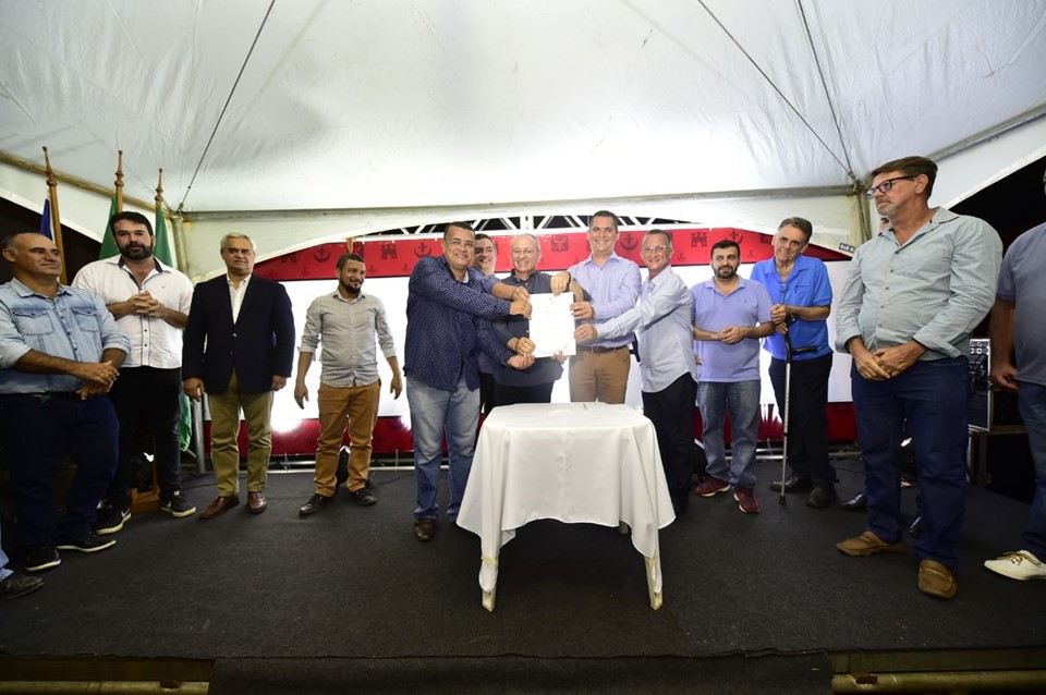 Viana - 8266c0ef-f6ee-4d7c-8ac9-a2f8c5a2fcc2