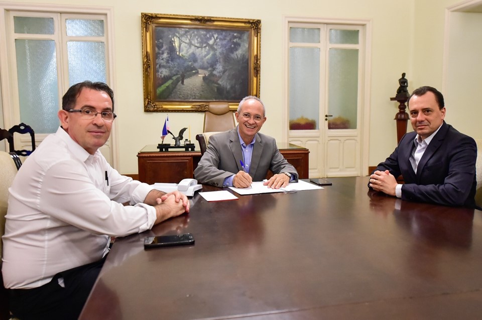 WhatsApp Image 2018-04-20 at 6.13.19 PM